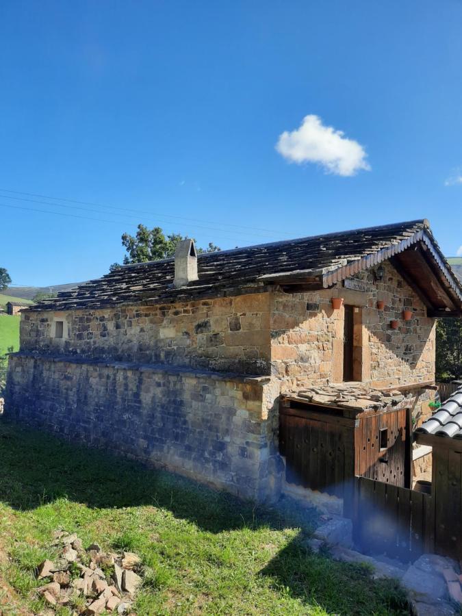 Cabana Pasiega La Quemada San Pedro Del Romeral Kültér fotó