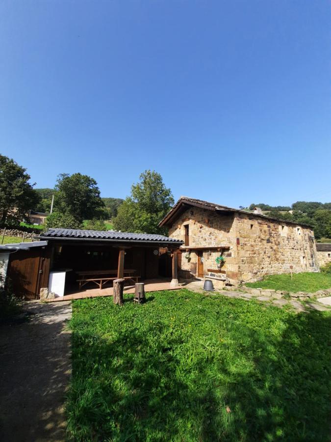 Cabana Pasiega La Quemada San Pedro Del Romeral Kültér fotó